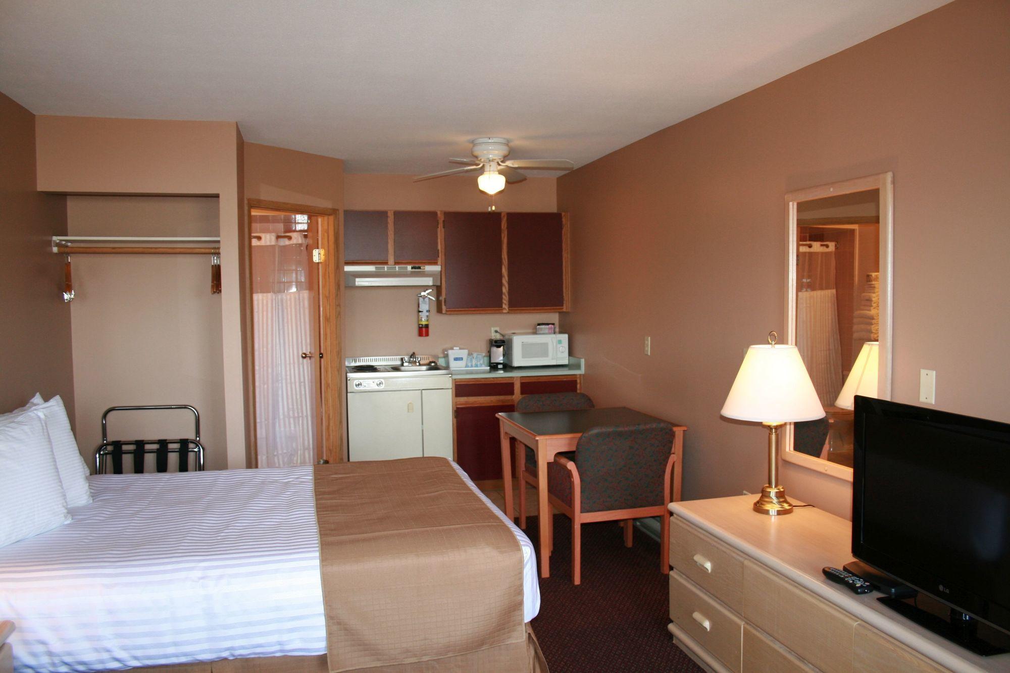 Coast Courtenay Hotel エクステリア 写真