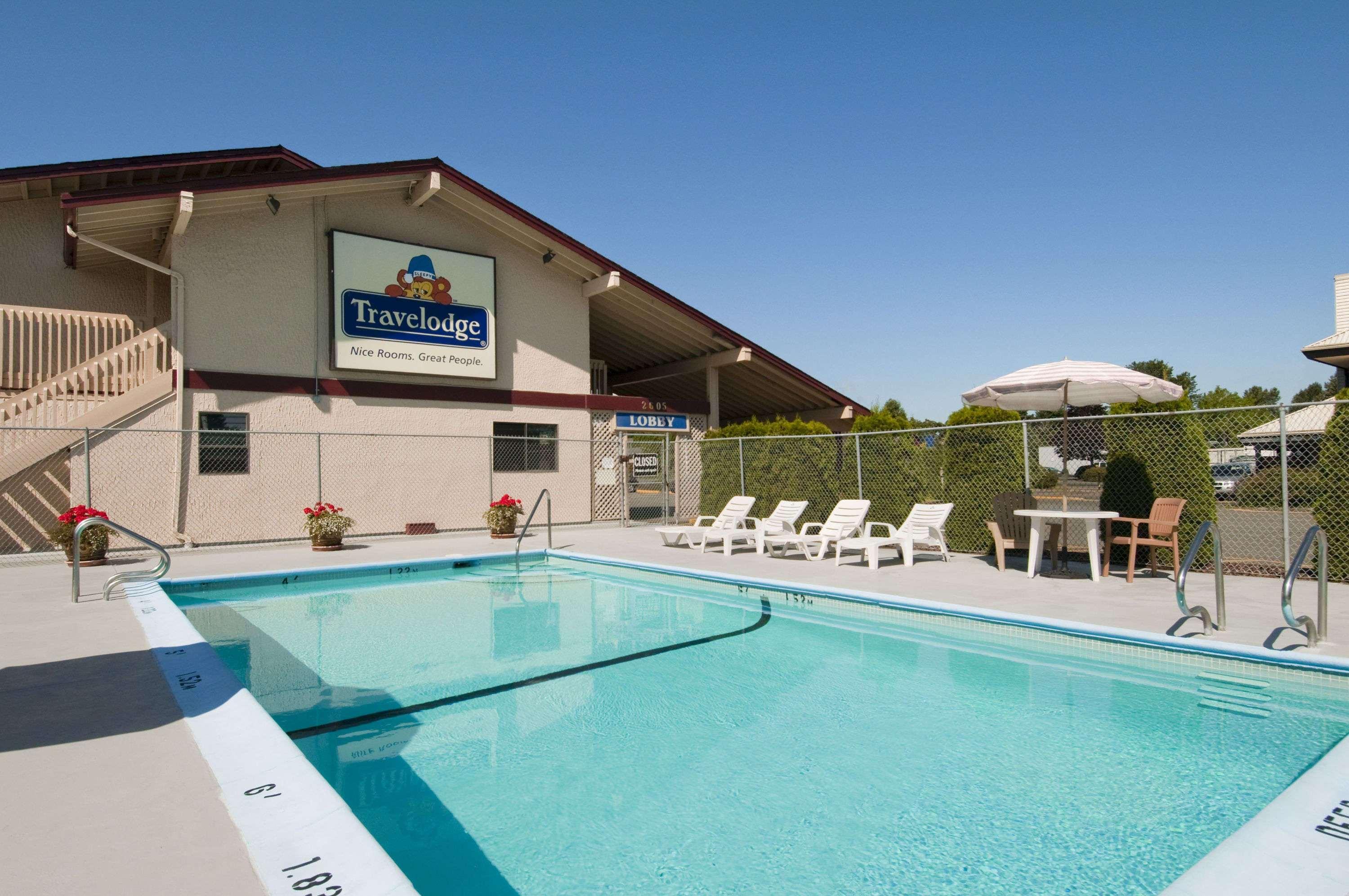 Coast Courtenay Hotel エクステリア 写真